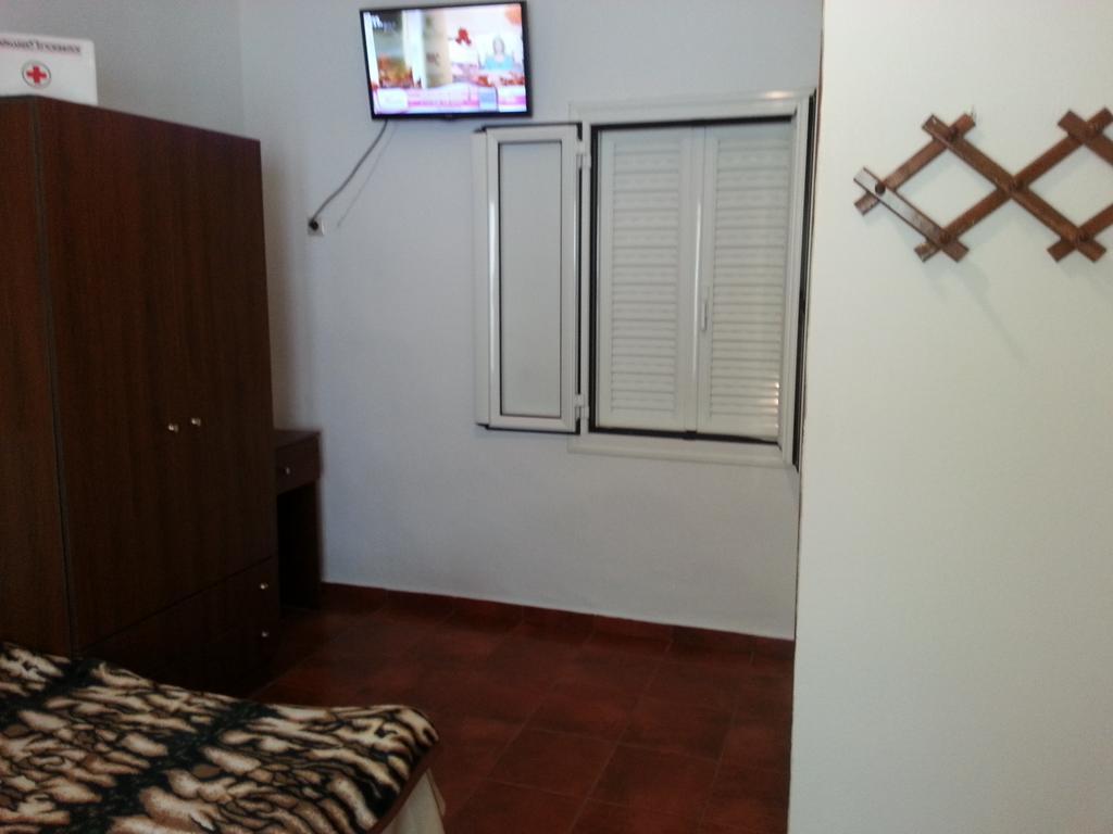 Vintage House-Vori-Rent Rooms Luaran gambar